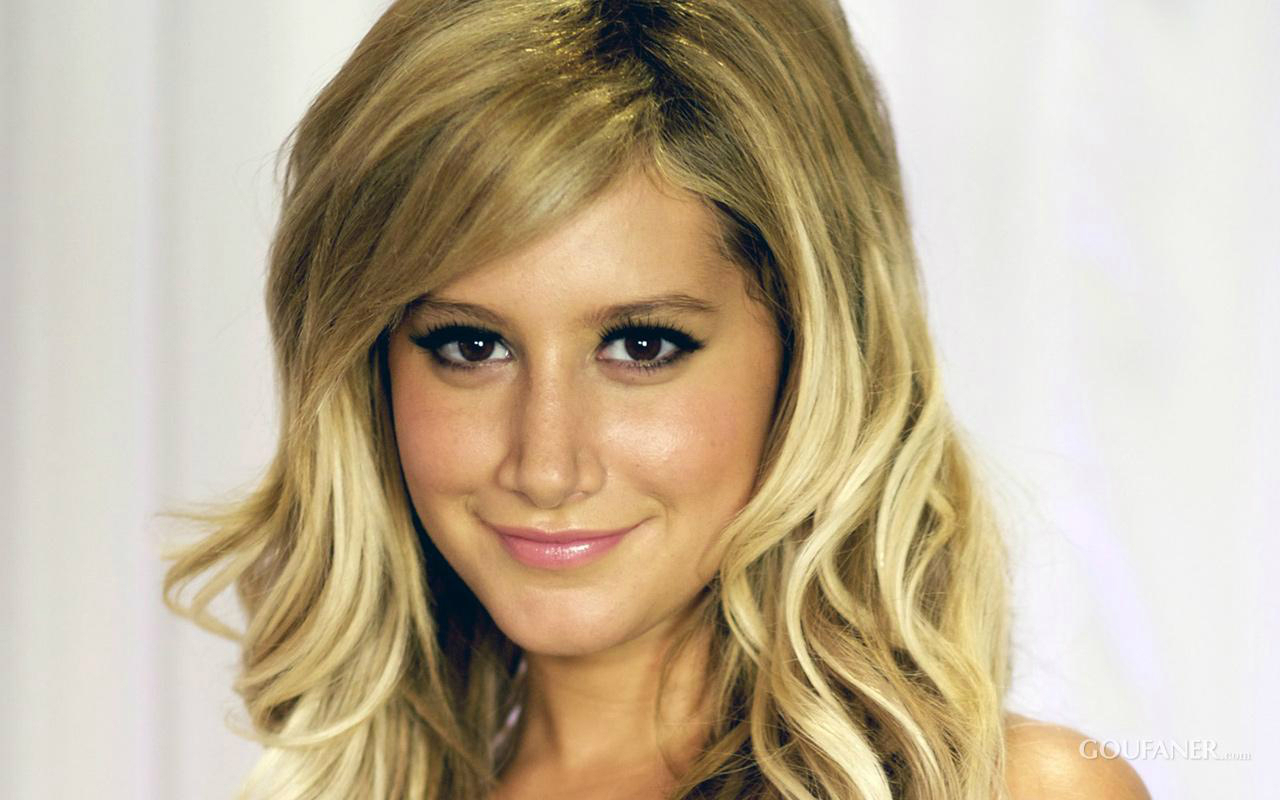Ashley Tisdale Photoshoot Hot Pics Movie Stars Pictures