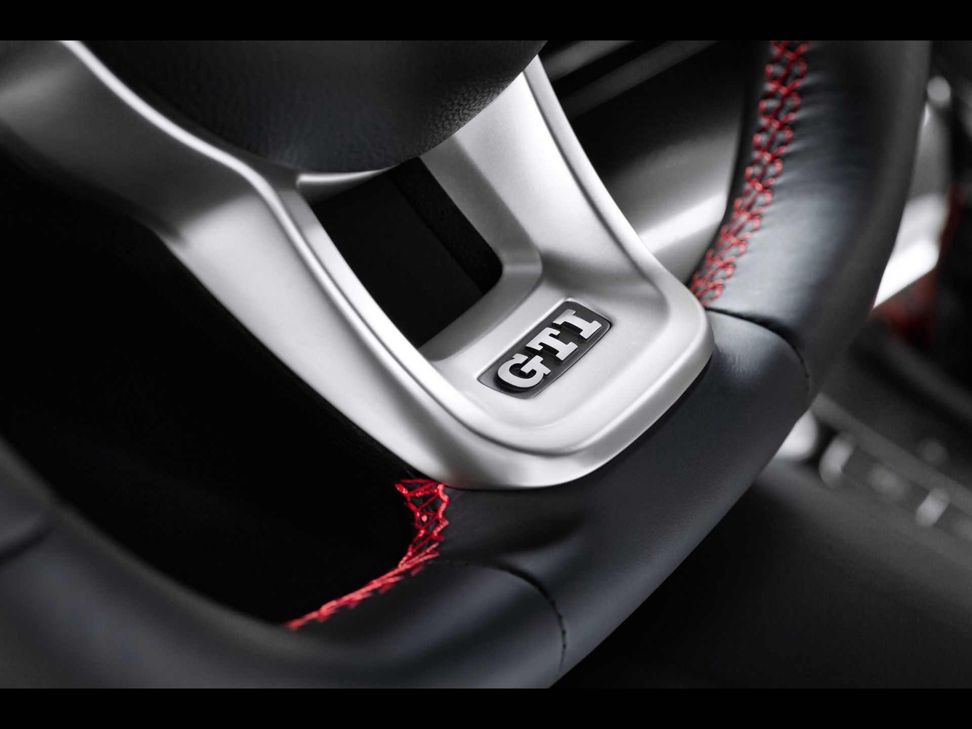 Volkswagen Golf Gti Concept Steering Wheel