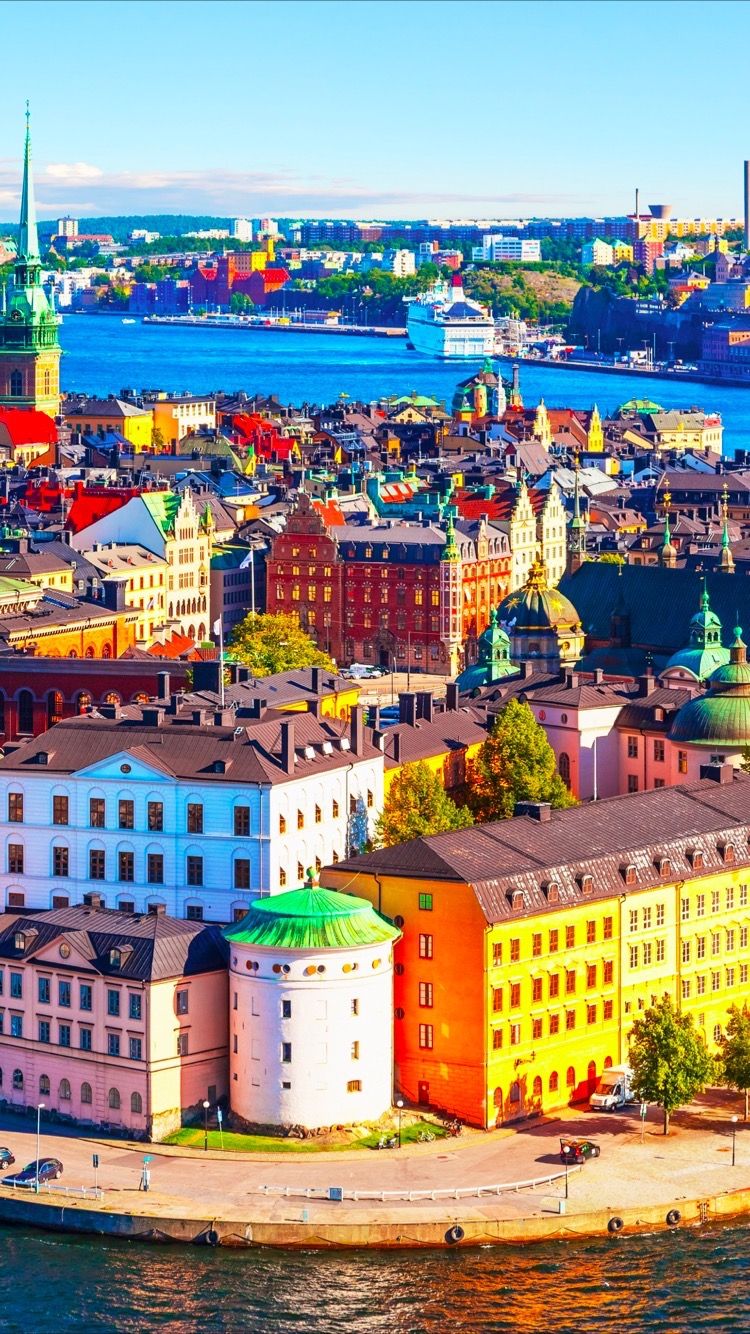 Colorful City At The Sea Wallpaper For iPhonex From Everpix App
