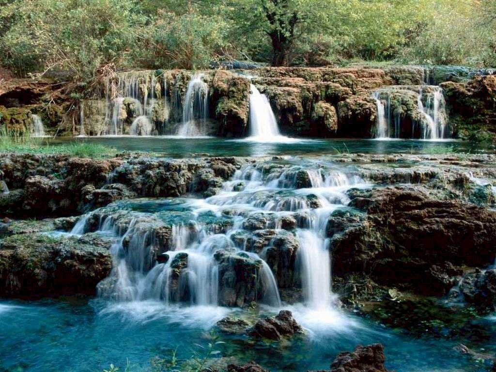 Natural Waterfalls Sceneries And