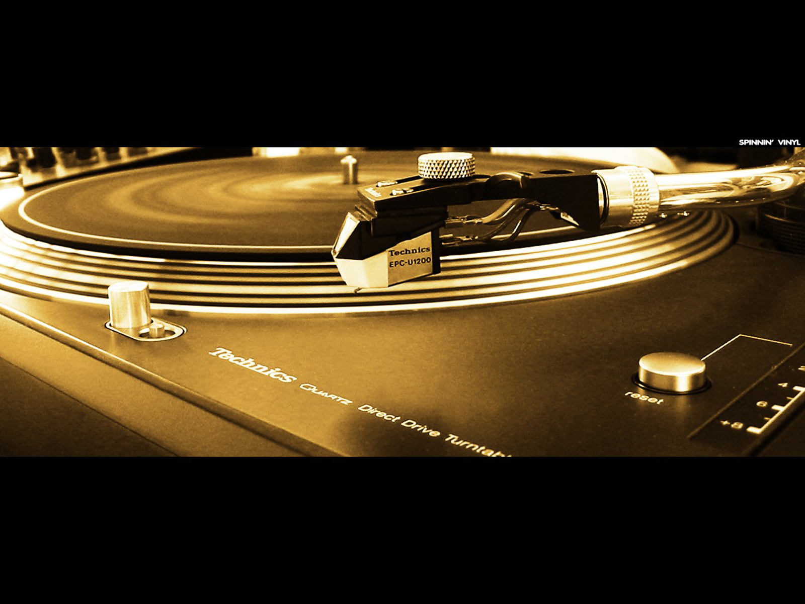 Turntable Record Player HD Wallpaper In