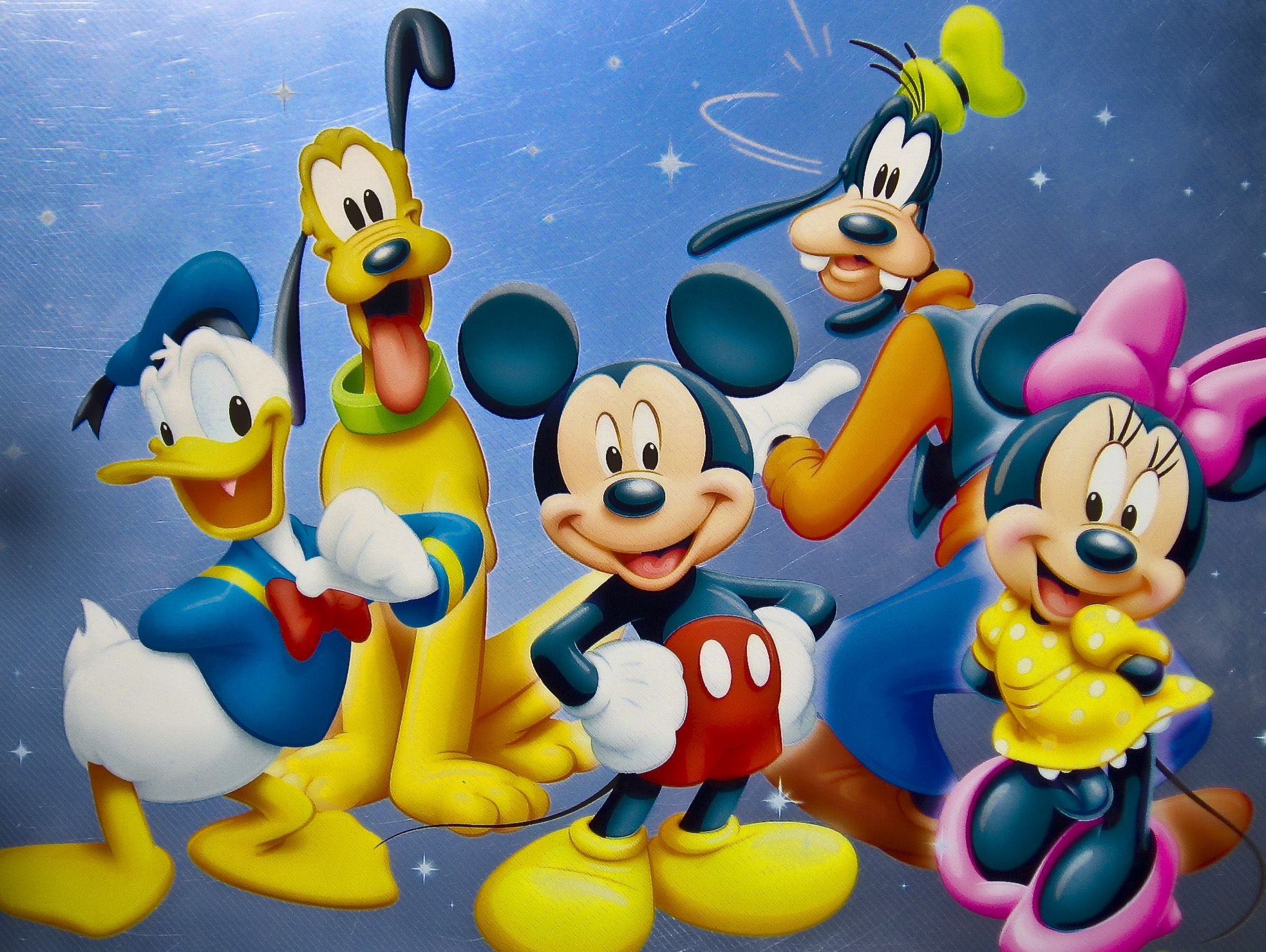 Disney Character Wallpaper Hd