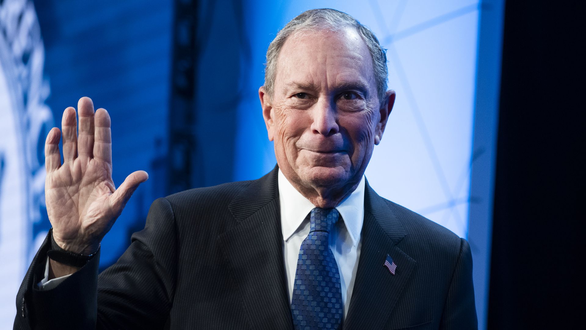 Mike Bloomberg Embraces The Meme Axios