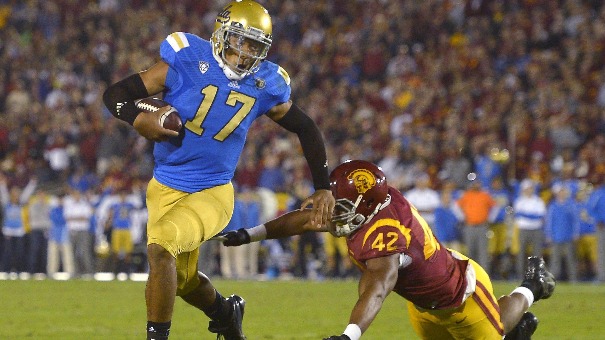 Football In Ucla At Usc Pac