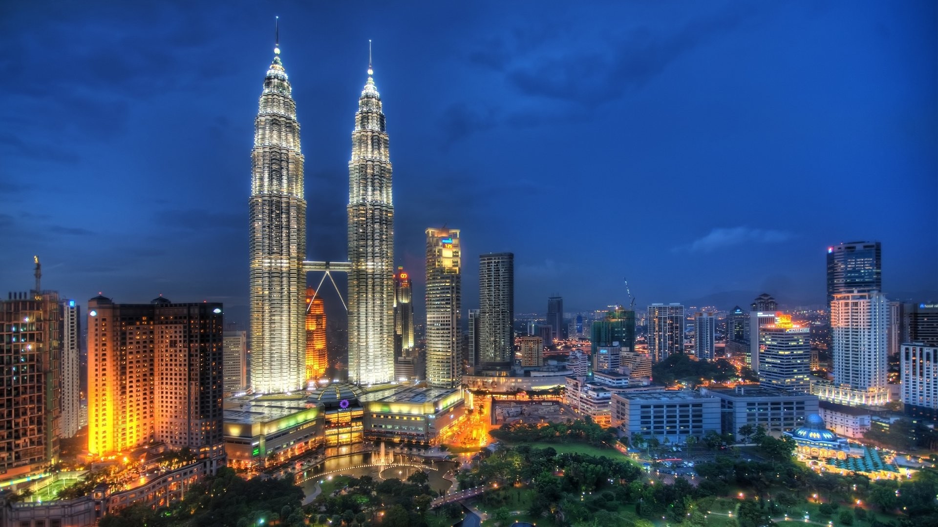 Cityscape Desktop Wallpaper