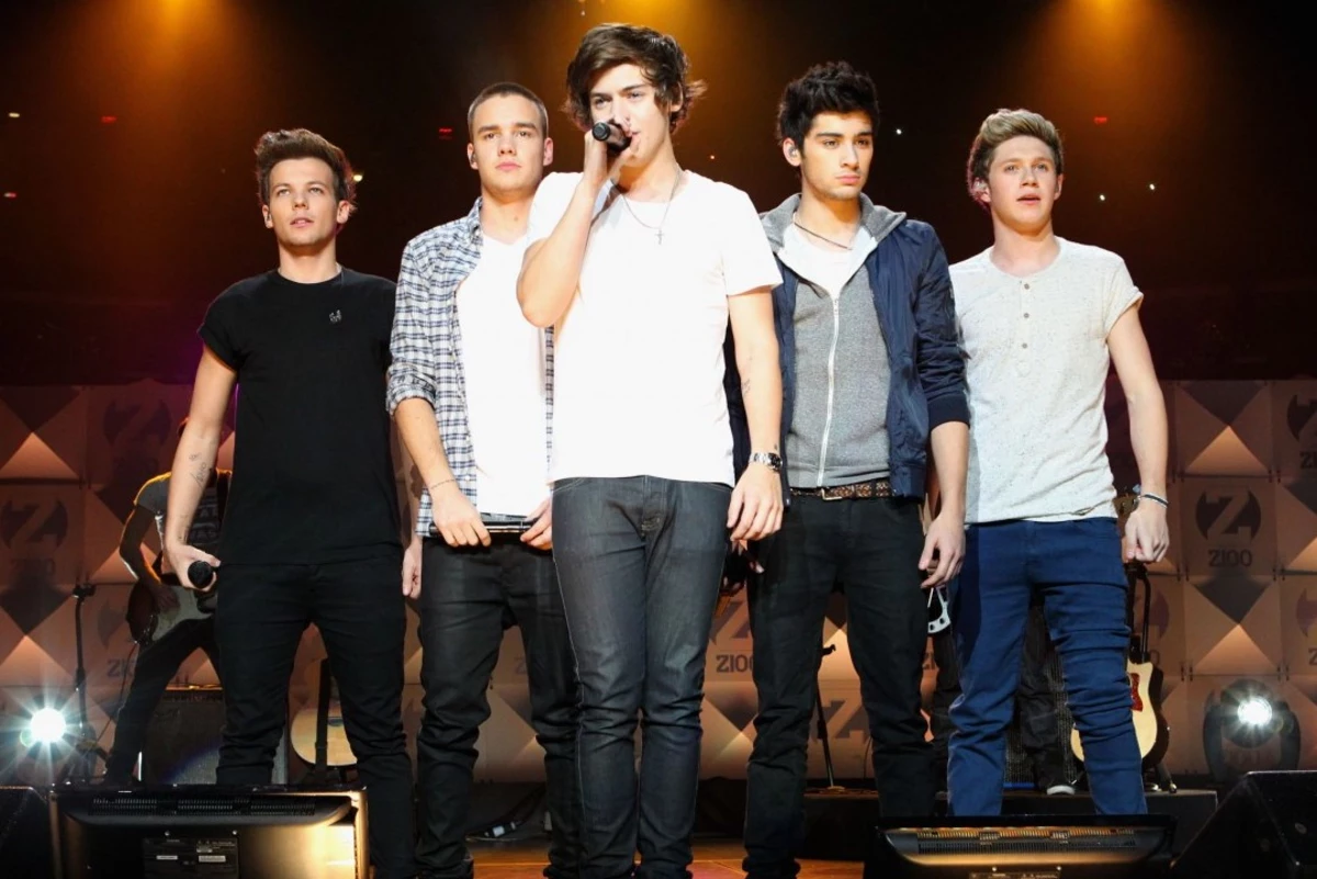 One Direction E1595513447222 Wallpaper
