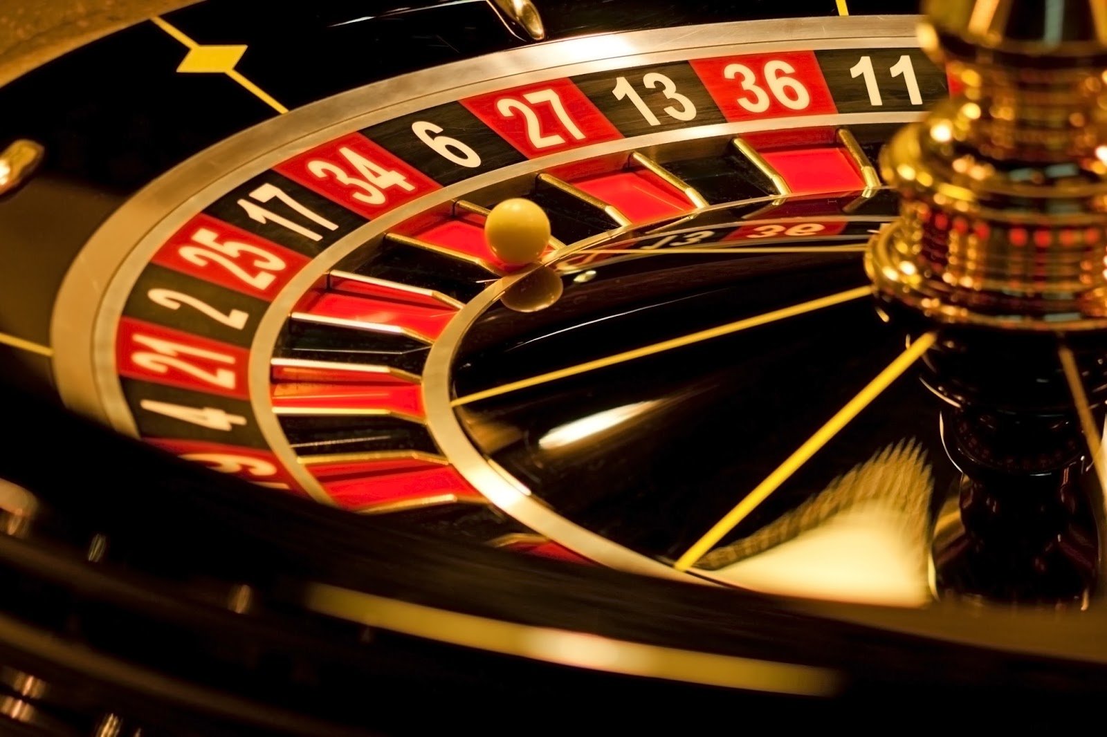 Roulette Wheel Gambling Wallpaper