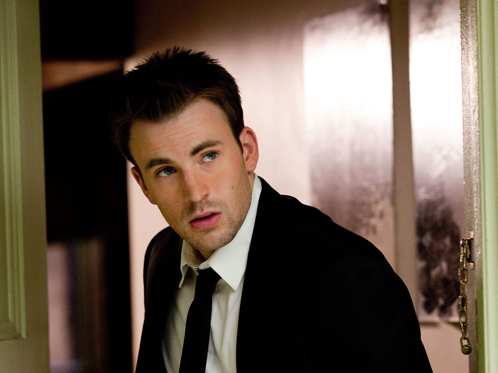 577639 3840x2539 chris evans 4k photo download free  Rare Gallery HD  Wallpapers