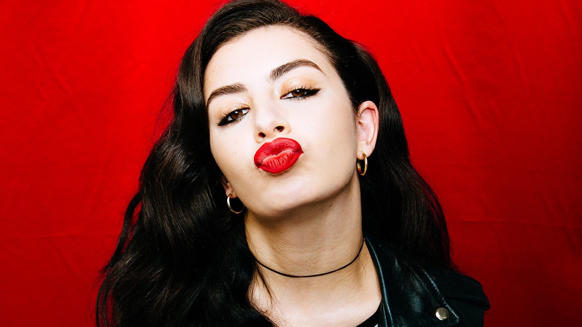 Wallpaper For HD Charli Xcx In High Quality