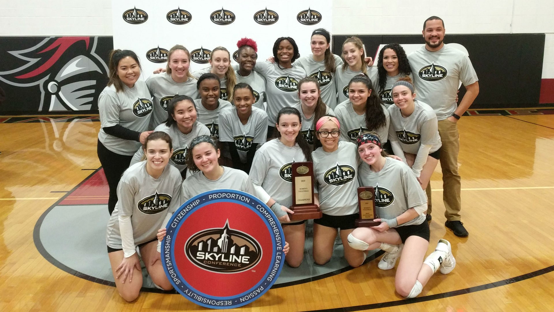 Manhattanville Earns Skylinewvb Championship With Five Set