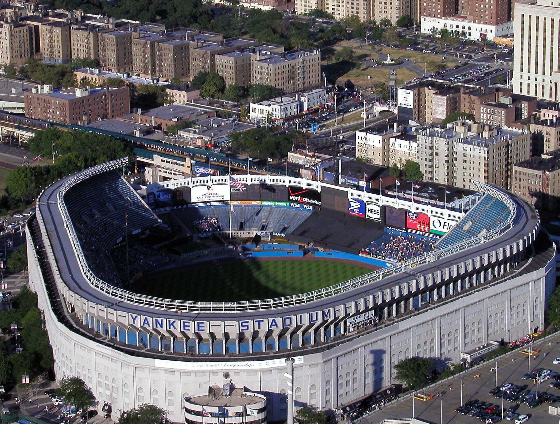 Description Yankee Stadium Aerial From Blackhawk Jpg