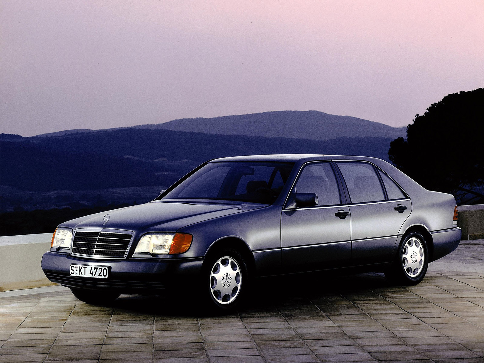 Mercedes Benz S Class W140 Picture Photo