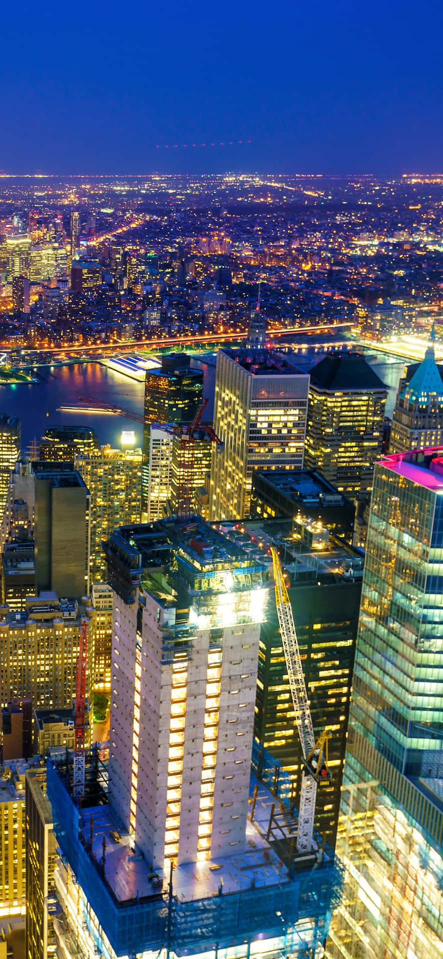 Enjoy The Wonders Of New York City From Beautiful Display Wallpaper