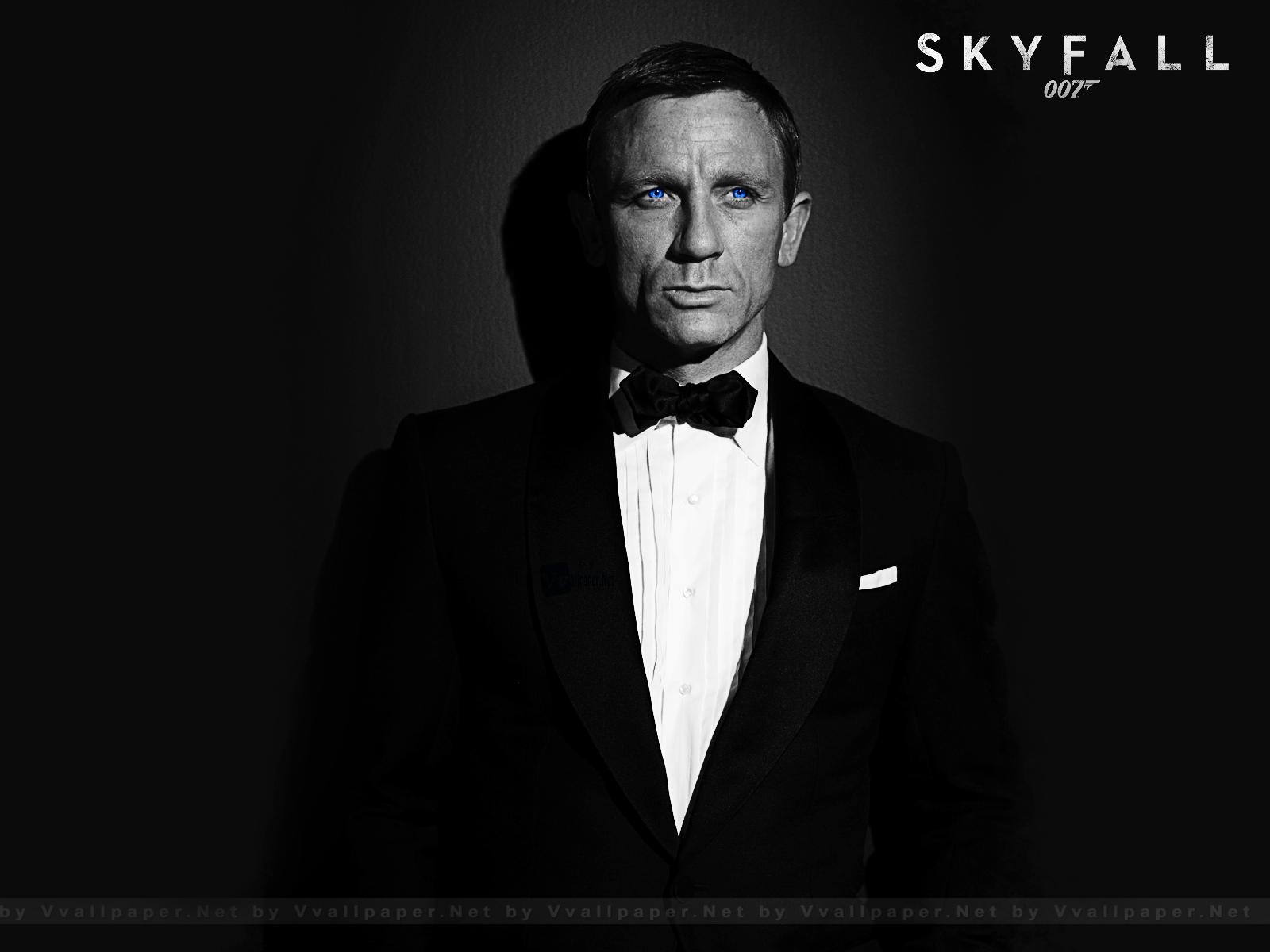 [71+] James Bond Daniel Craig Wallpaper on WallpaperSafari