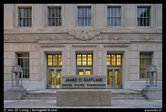 Photo Art Deco Federal Courthouse At Dusk Jackson Mississippi Usa
