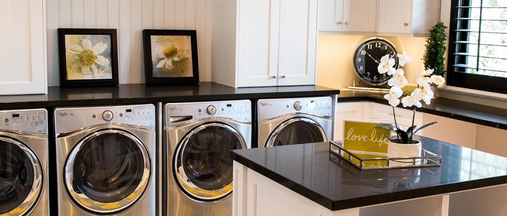 Thomasville Home Furnishings6 Simple Laundry Room Decorating Ideas