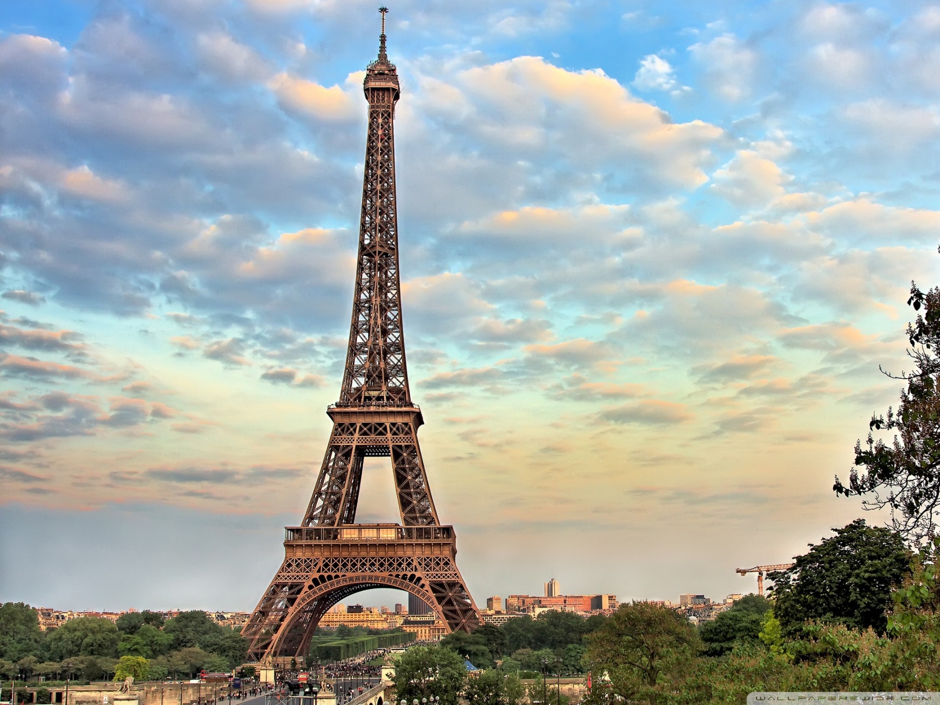 Free download Eiffel Tower Paris  France 4K  HD Desktop 