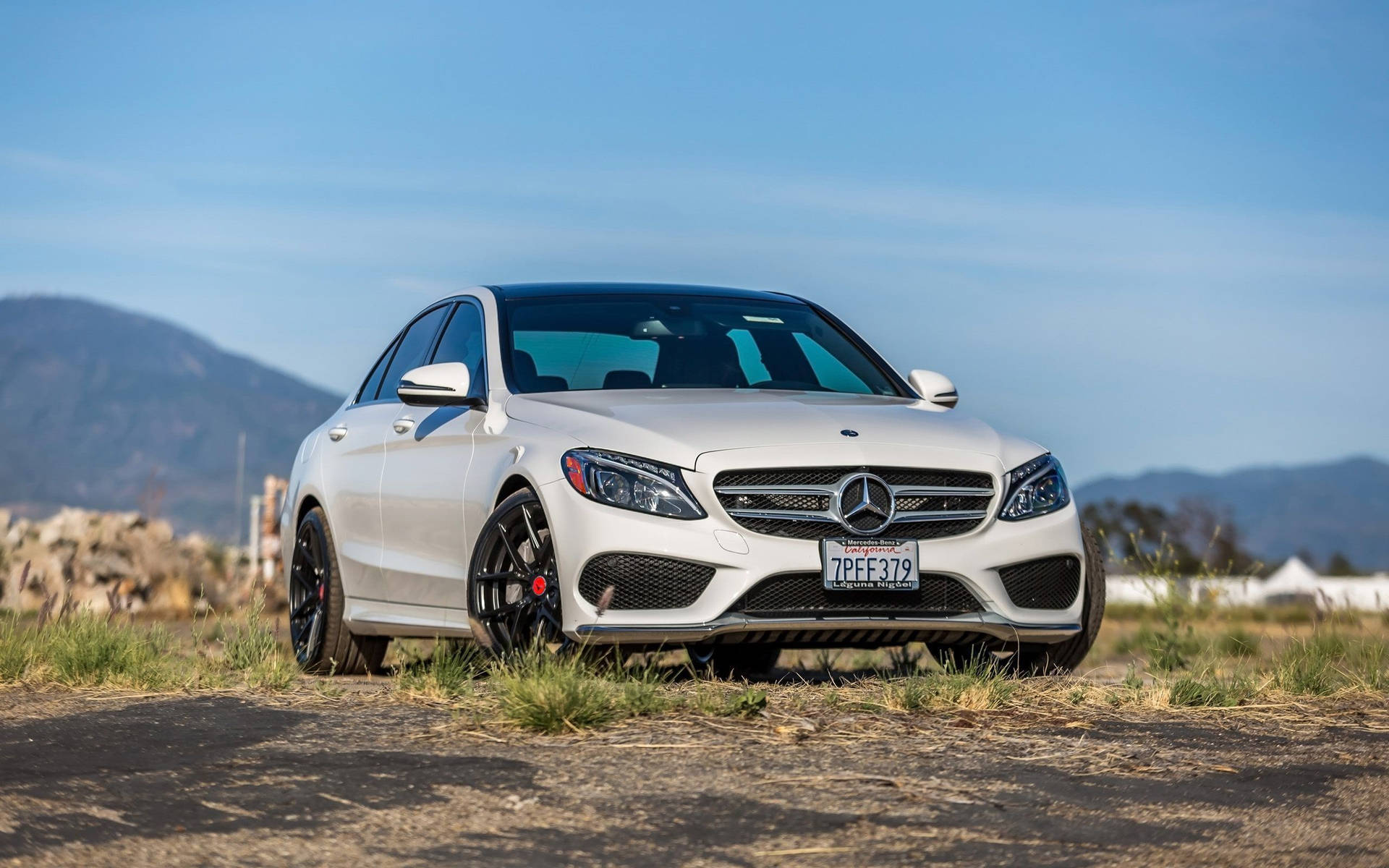 Mercedes Benz C300 Wallpaper