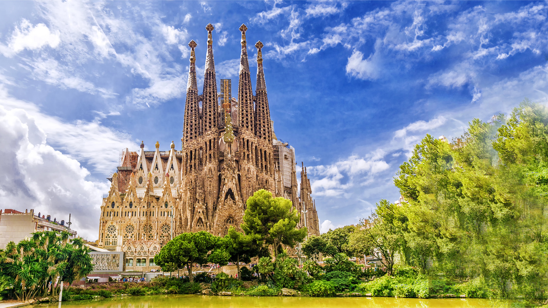 La Sagrada Familia Wallpaper
