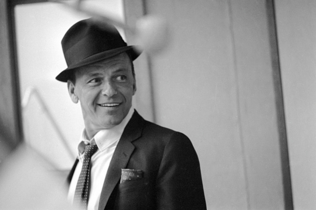 Frank Sinatra WallMayacom