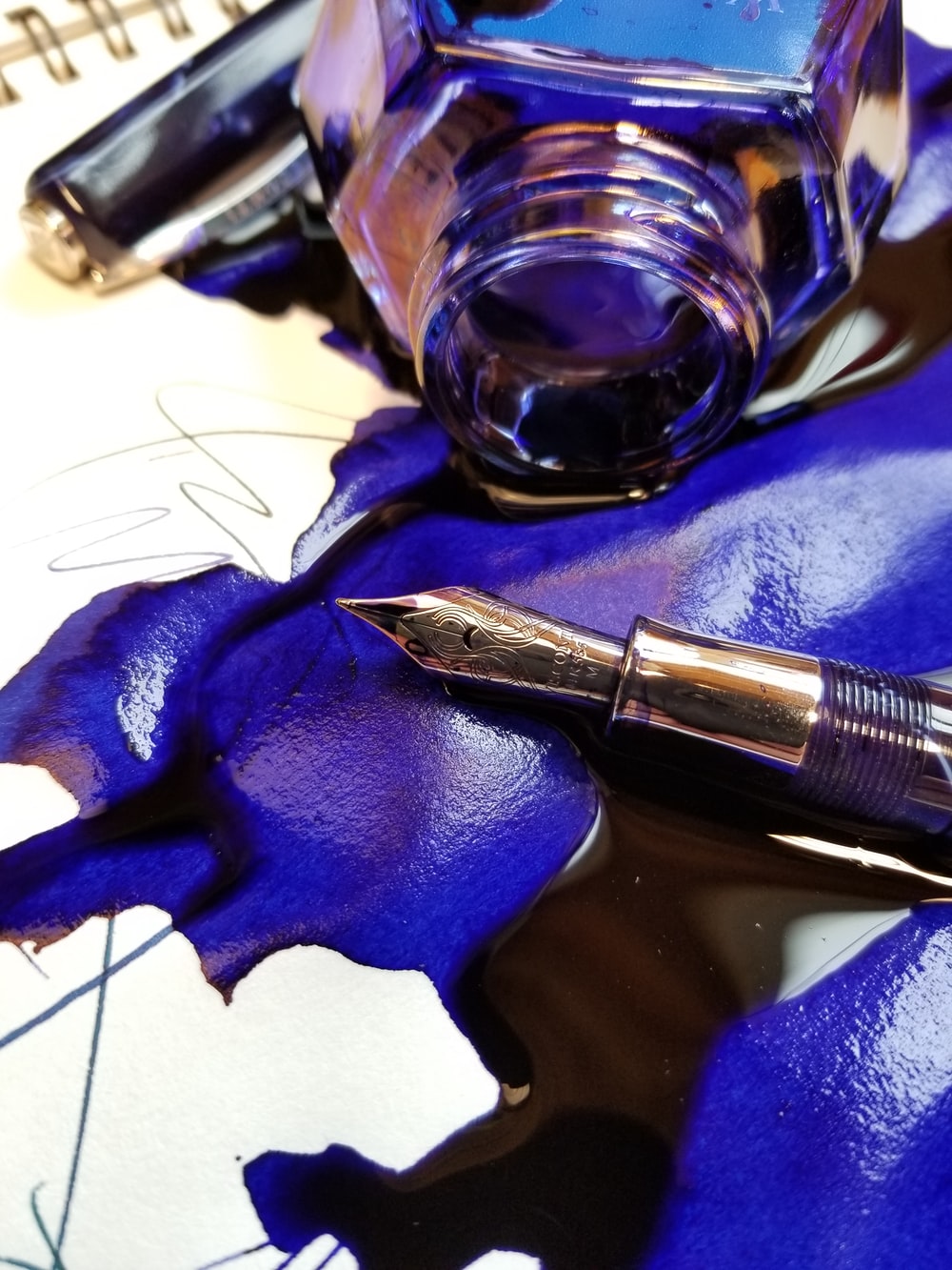 Fountain Pen Pictures HD Image