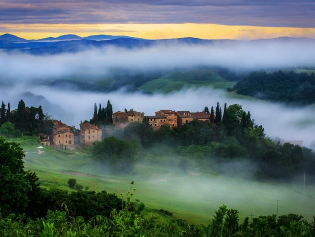 world italy countryside in tuscany