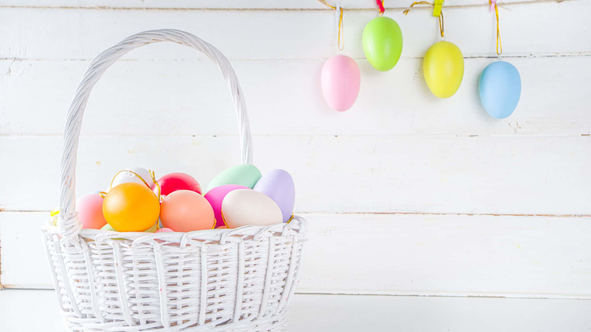 Easter Basket Background Wallpaper