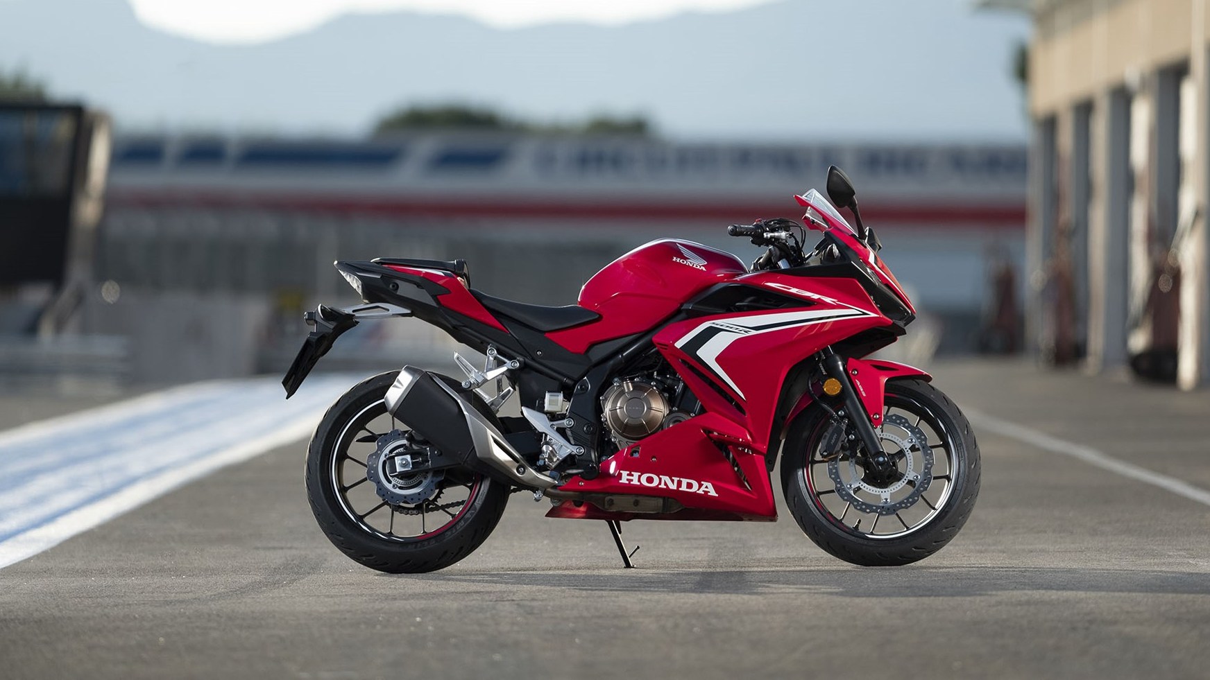 Honda Cbr500r Wallpaper Posted By Michelle Sellers