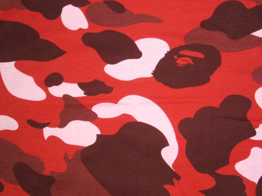 Red Bape Camo Wallpaper
