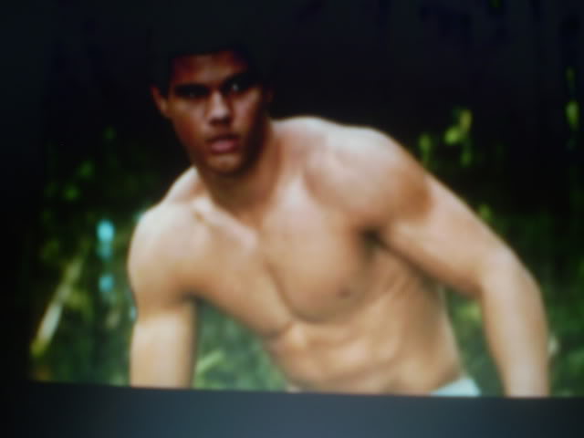 Taylor Lautner Shirtless Graphics Code