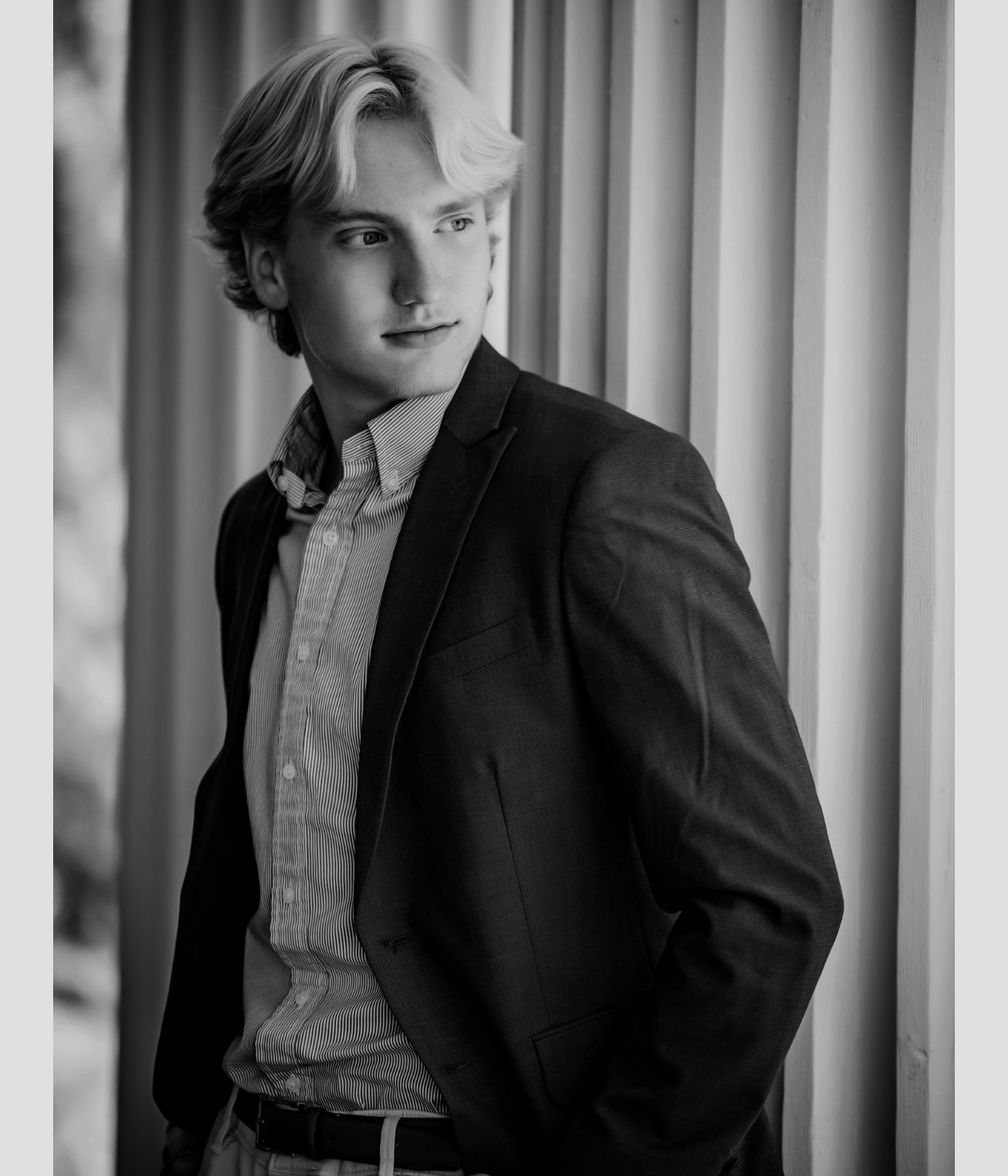 Grey Davis Wallpaper