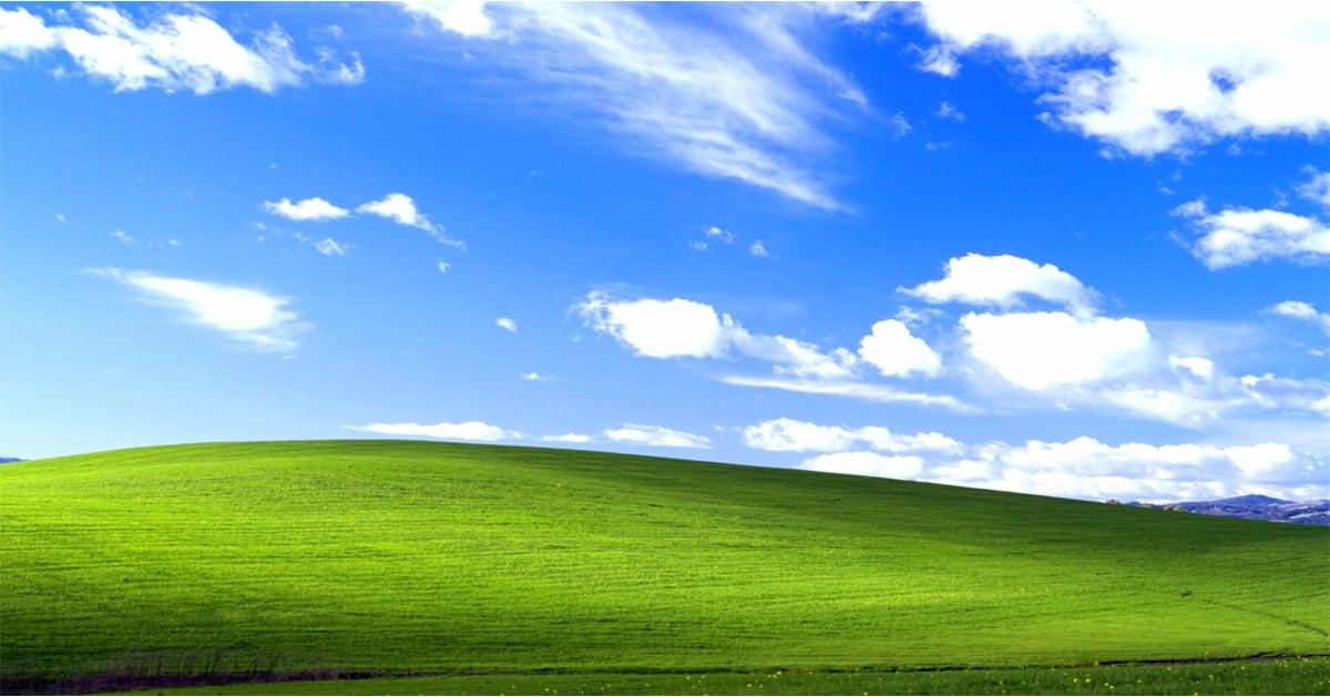 Windows XP Background Now and Then POPSUGAR Middle East Tech