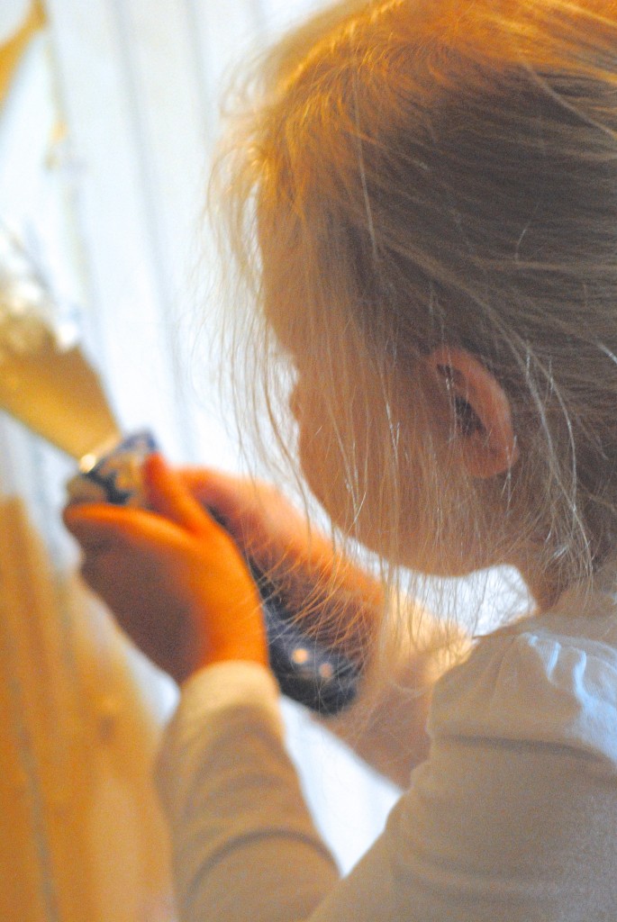 Free download Paper Tiger Triple Head [600x600] for your Desktop