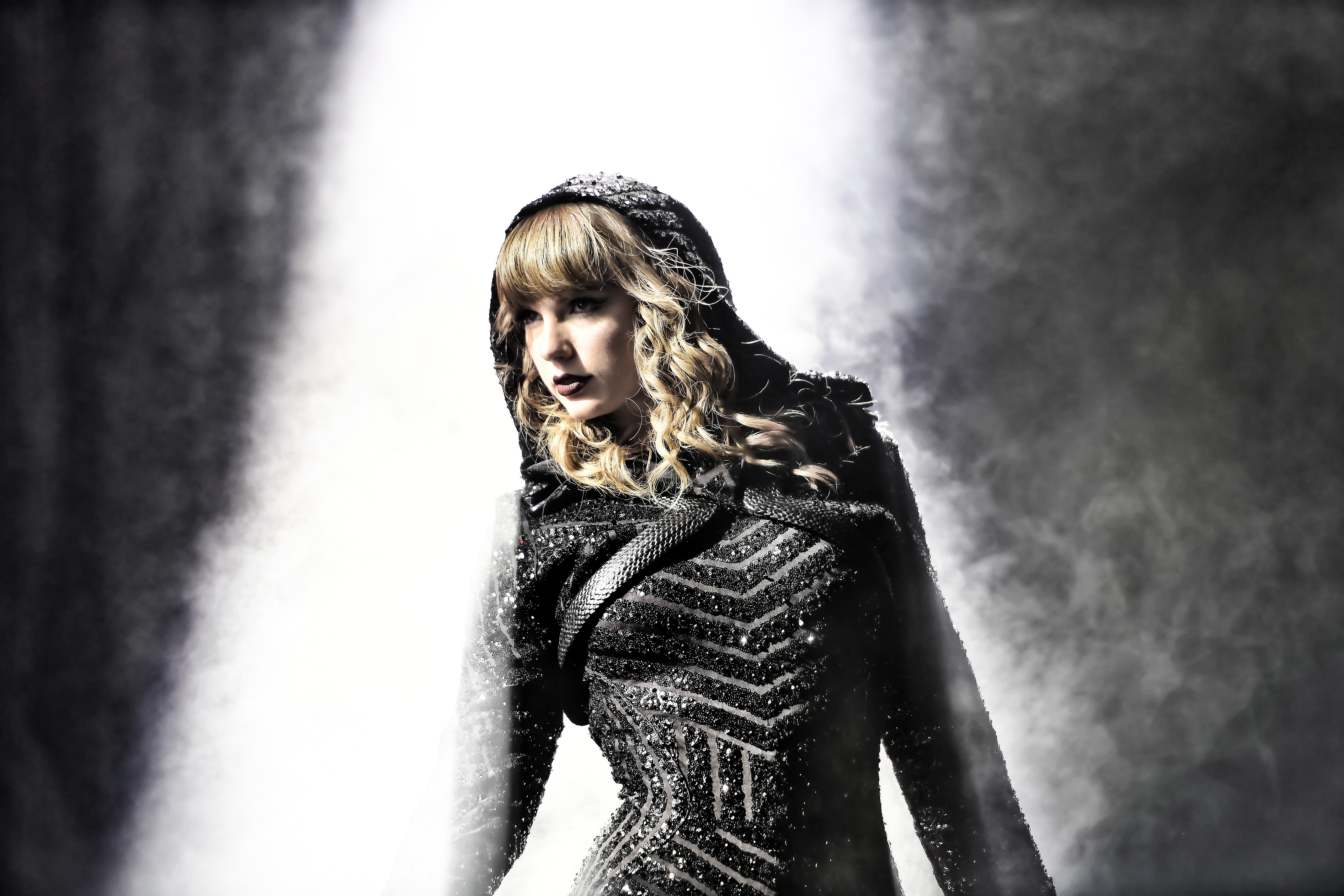 Taylor Swift 4k 5k Resolution HD Wallpaper