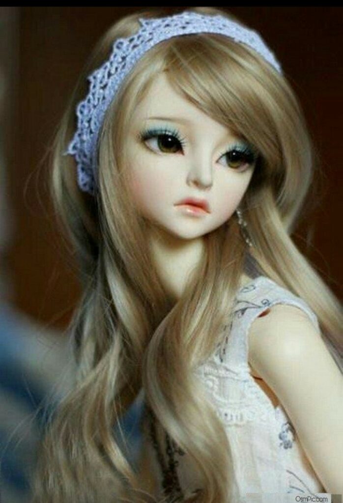 Very Cute Barbie Doll Image Pictures Wallpaper For Whatsapp