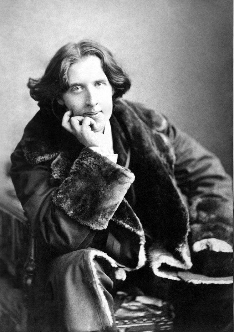 Men Oscar Wilde Writers Monochrome Vintage Smiling Fur Coats