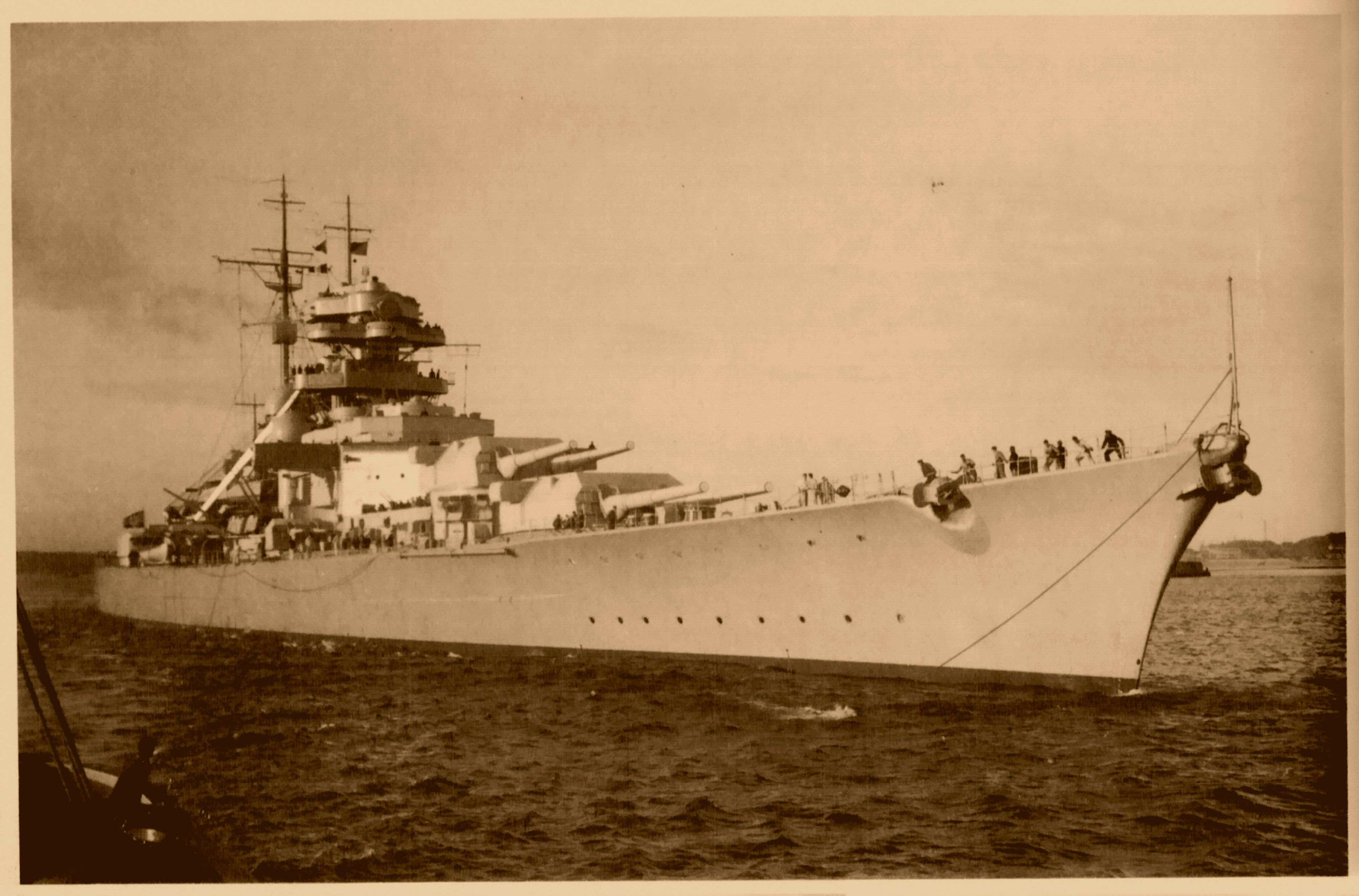  the Collection Warships Battleship German Battleship Bismarck 380876
