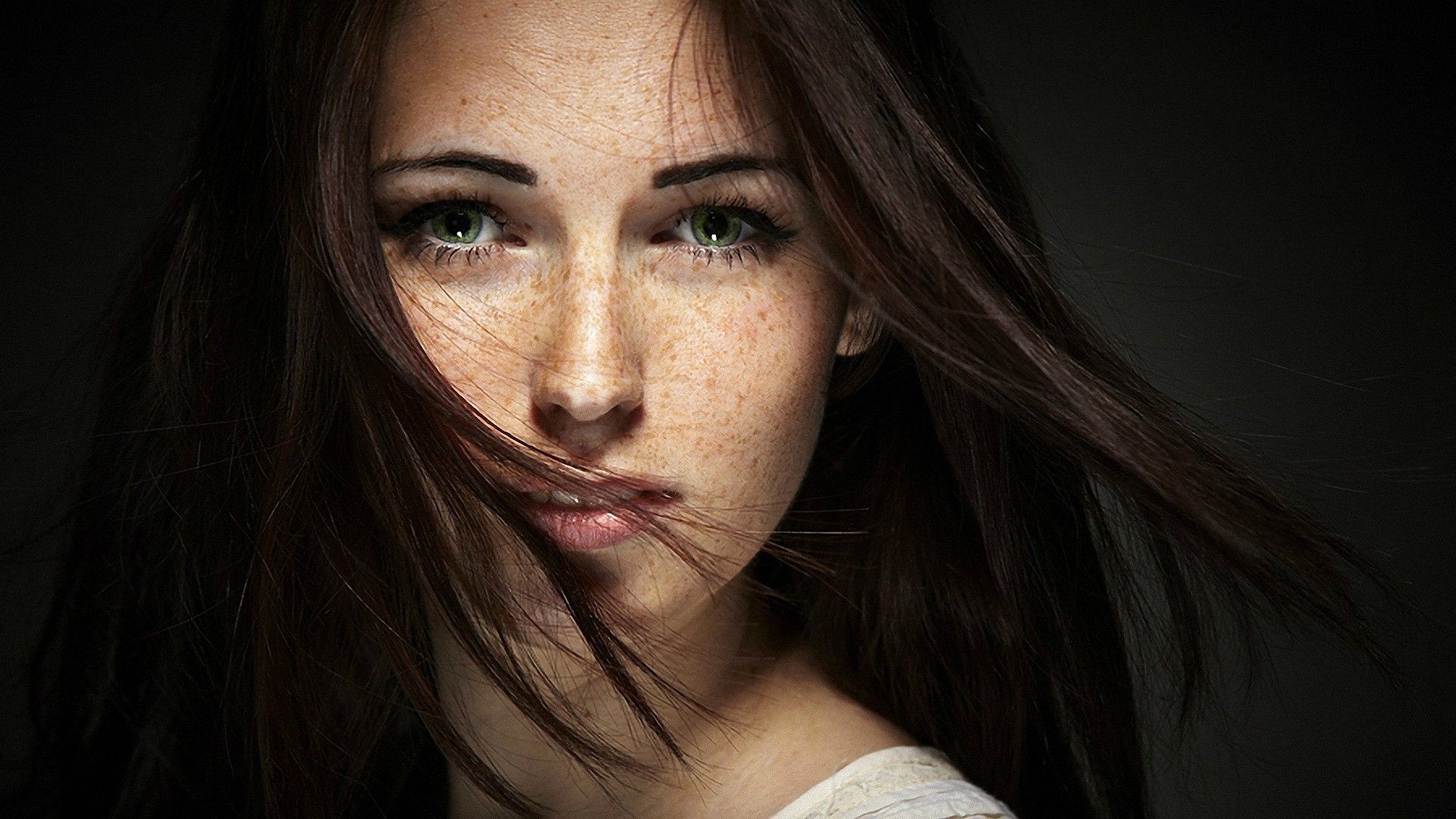 Tweet Girls Woman Portrait Freckle Resolution