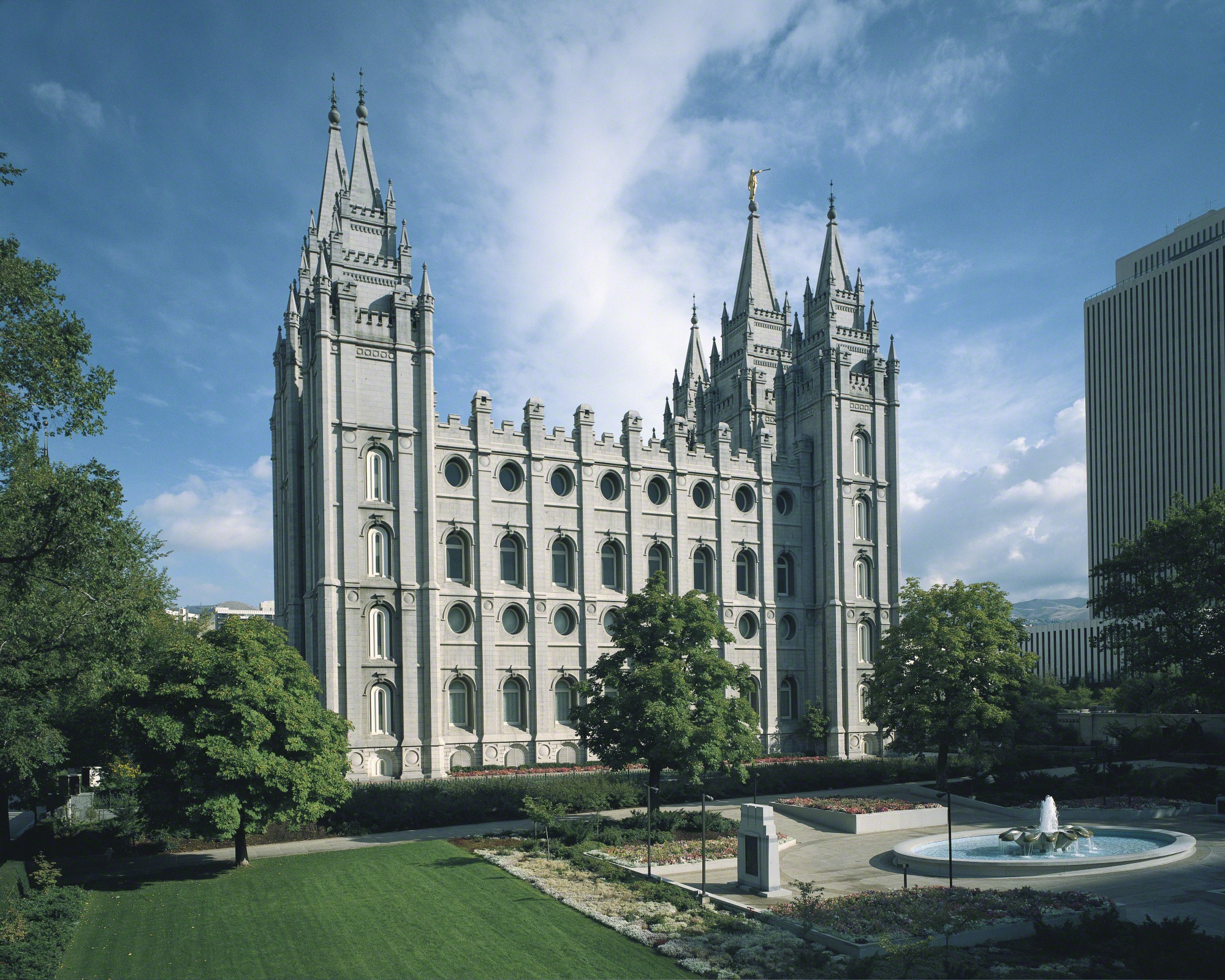 The Church of Jesus Christ of Latter day Saints 1999x1600