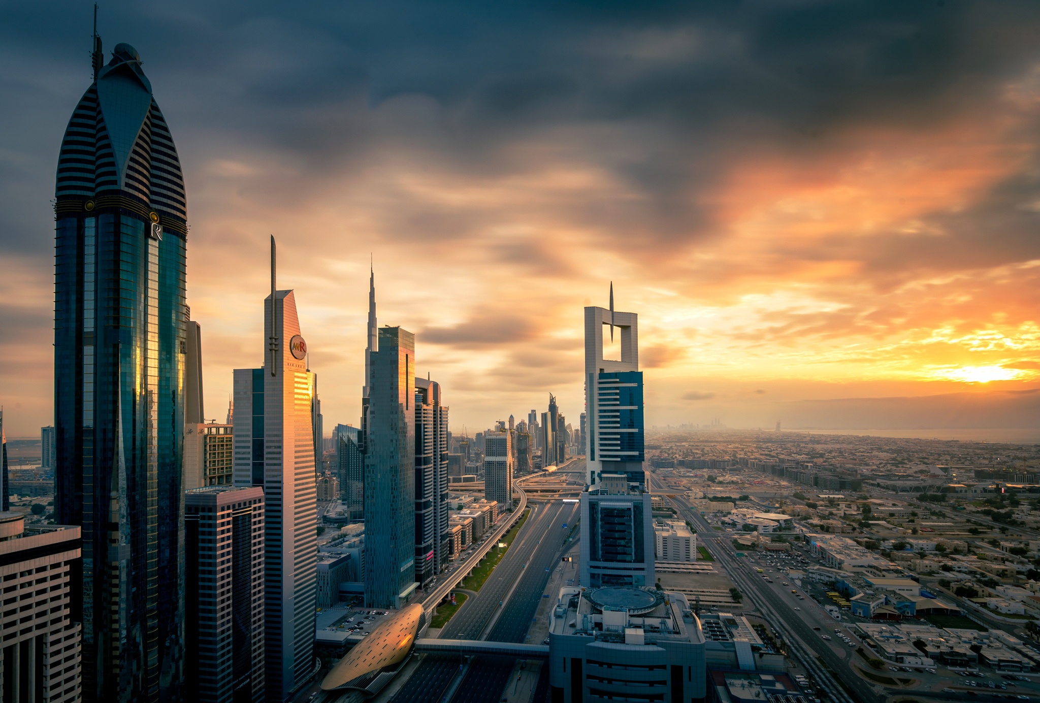 Building Cityscape Skyscraper Street United Arab Emirates Man Made Dubai HD Wallpaper
