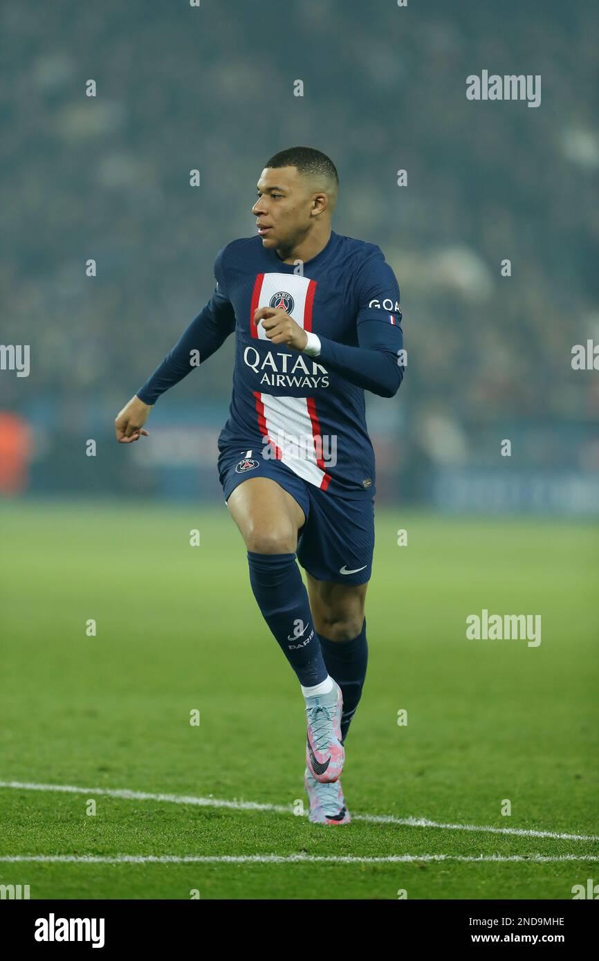 Kylian mbappe psg hi res stock photography and images
