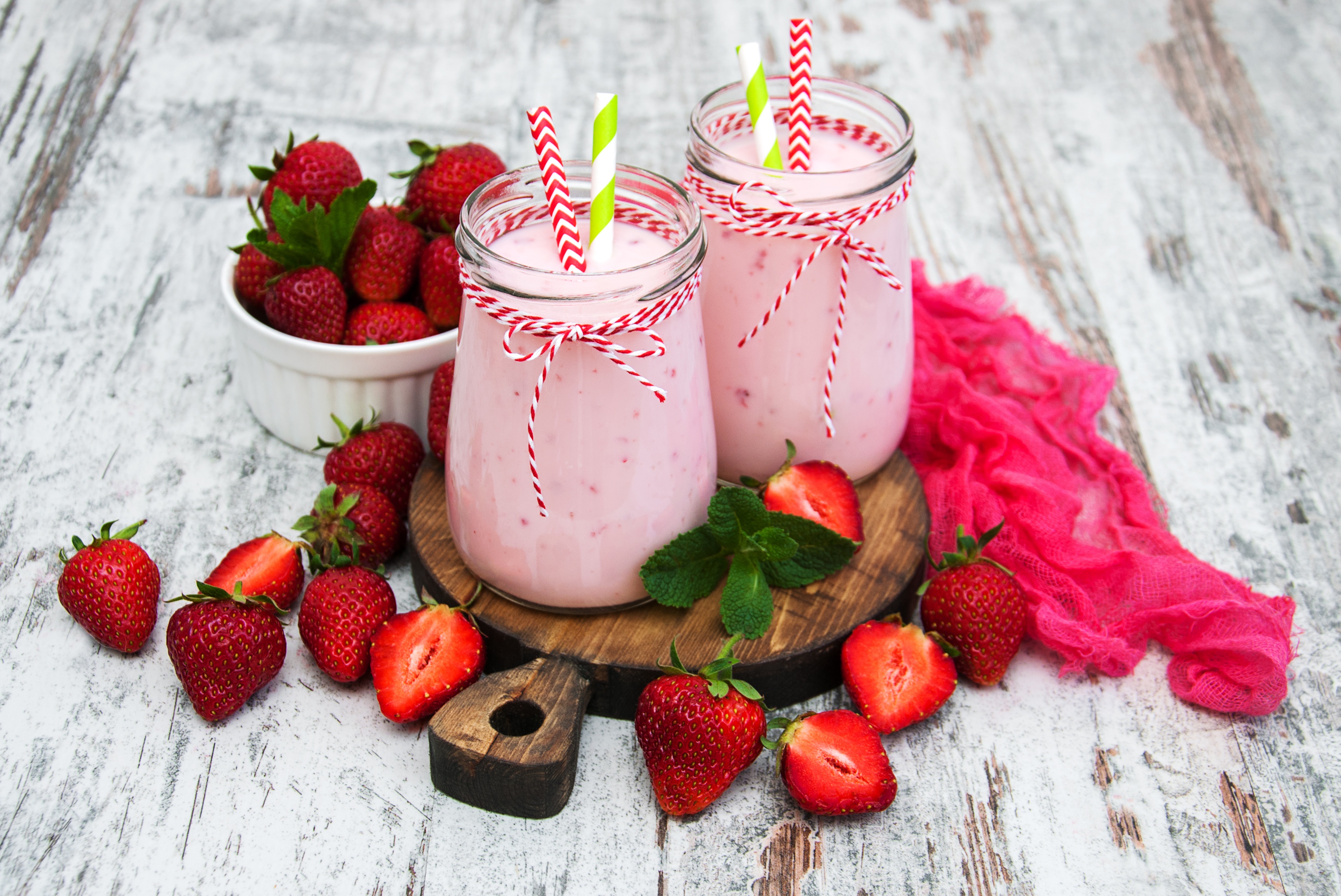 Strawberry Milkshake Wallpaper