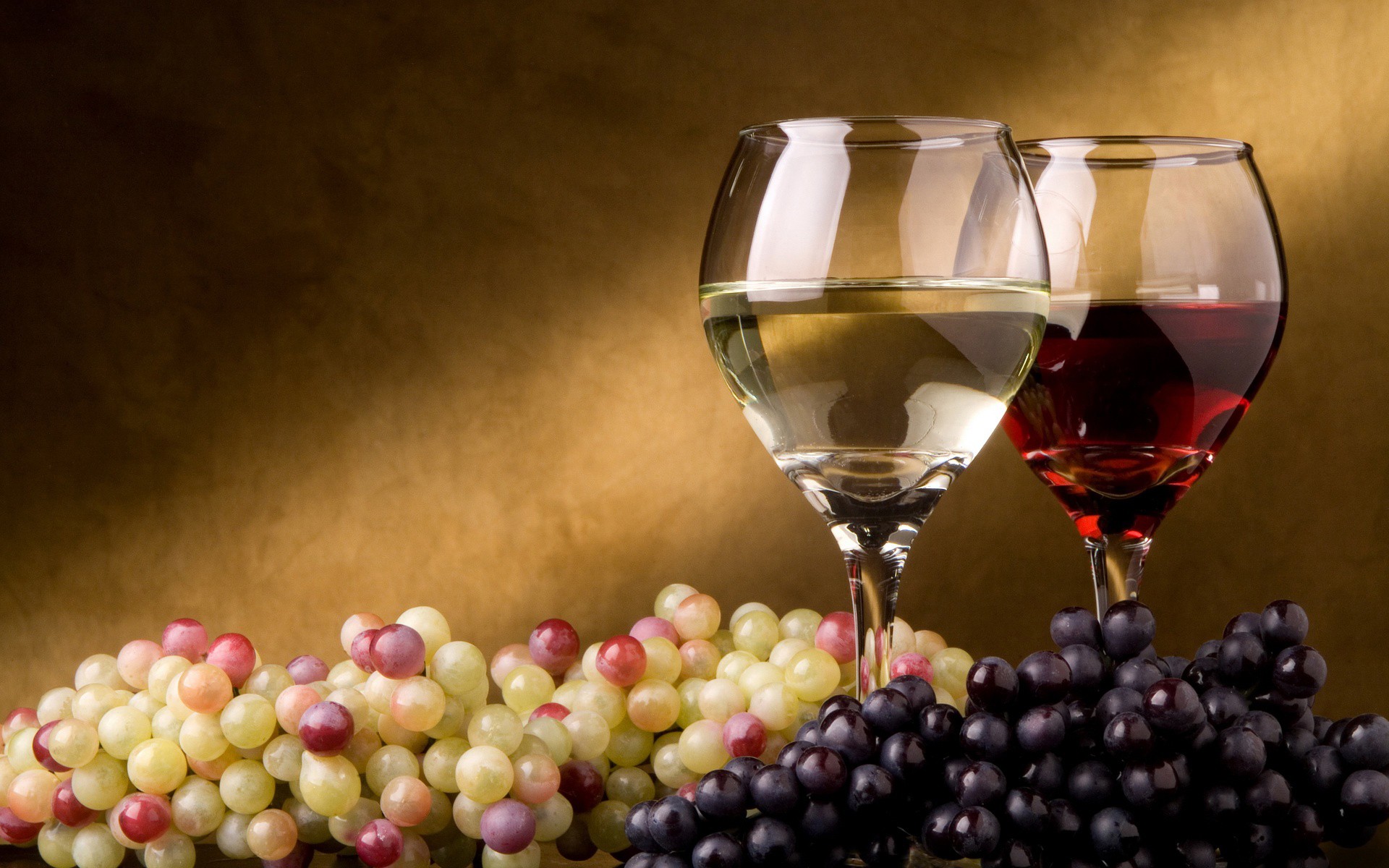 Grapes Wine Wallpaper