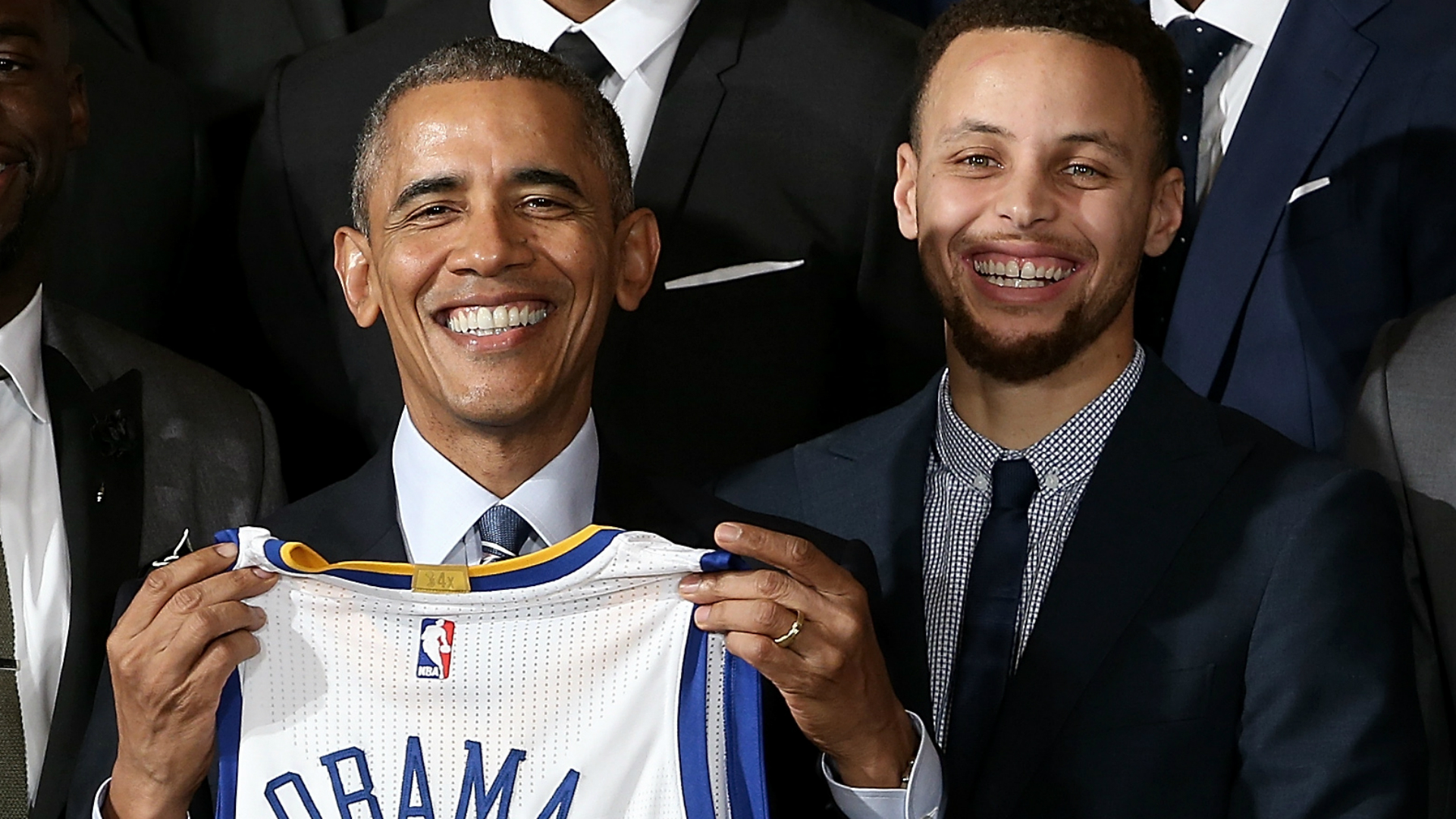 Obama Not Ready To Put Stephen Curry Above Michael Jordan