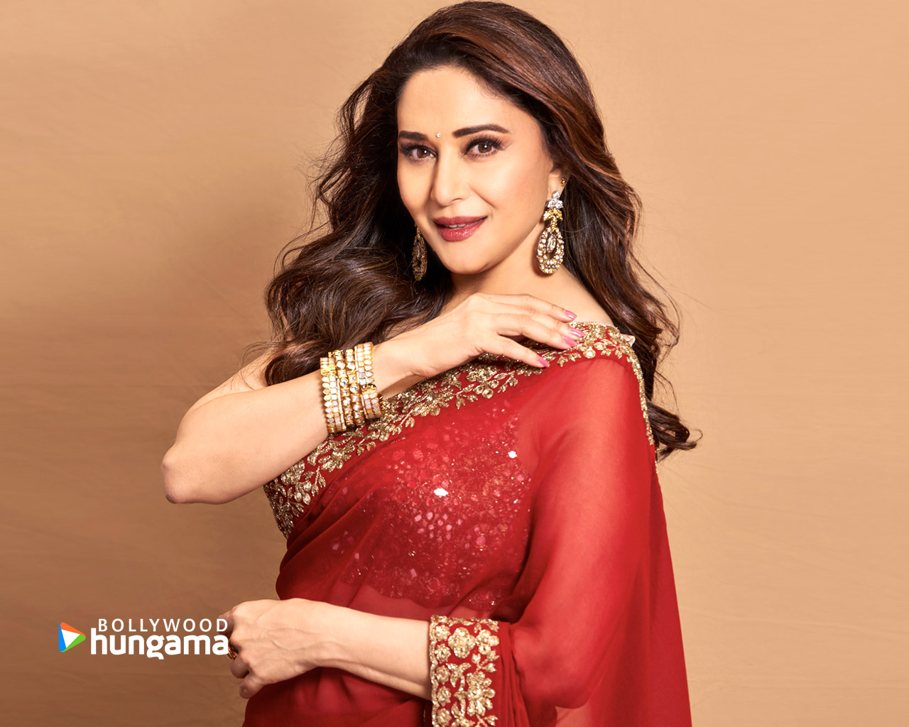 Madhuri Dixit Wallpaper