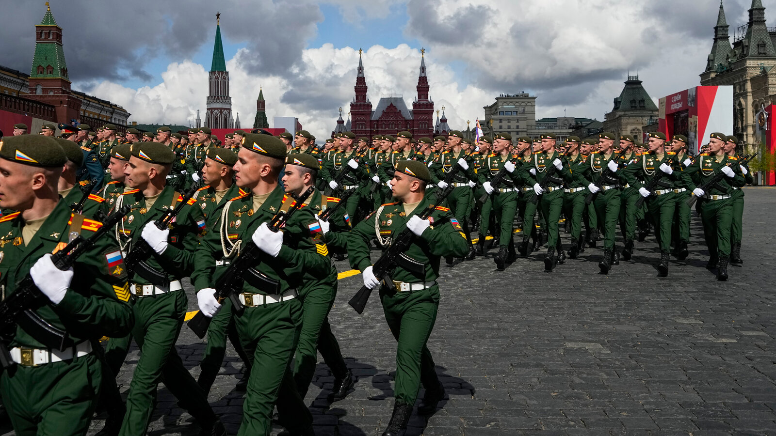 In Photos Russia Celebrates Victory Day Holiday With Parade
