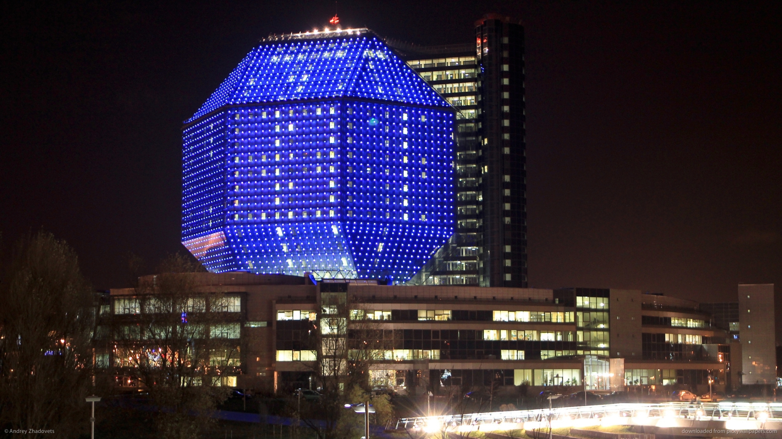 Minsk Library Night 1440p Resolution Wallpaper HD