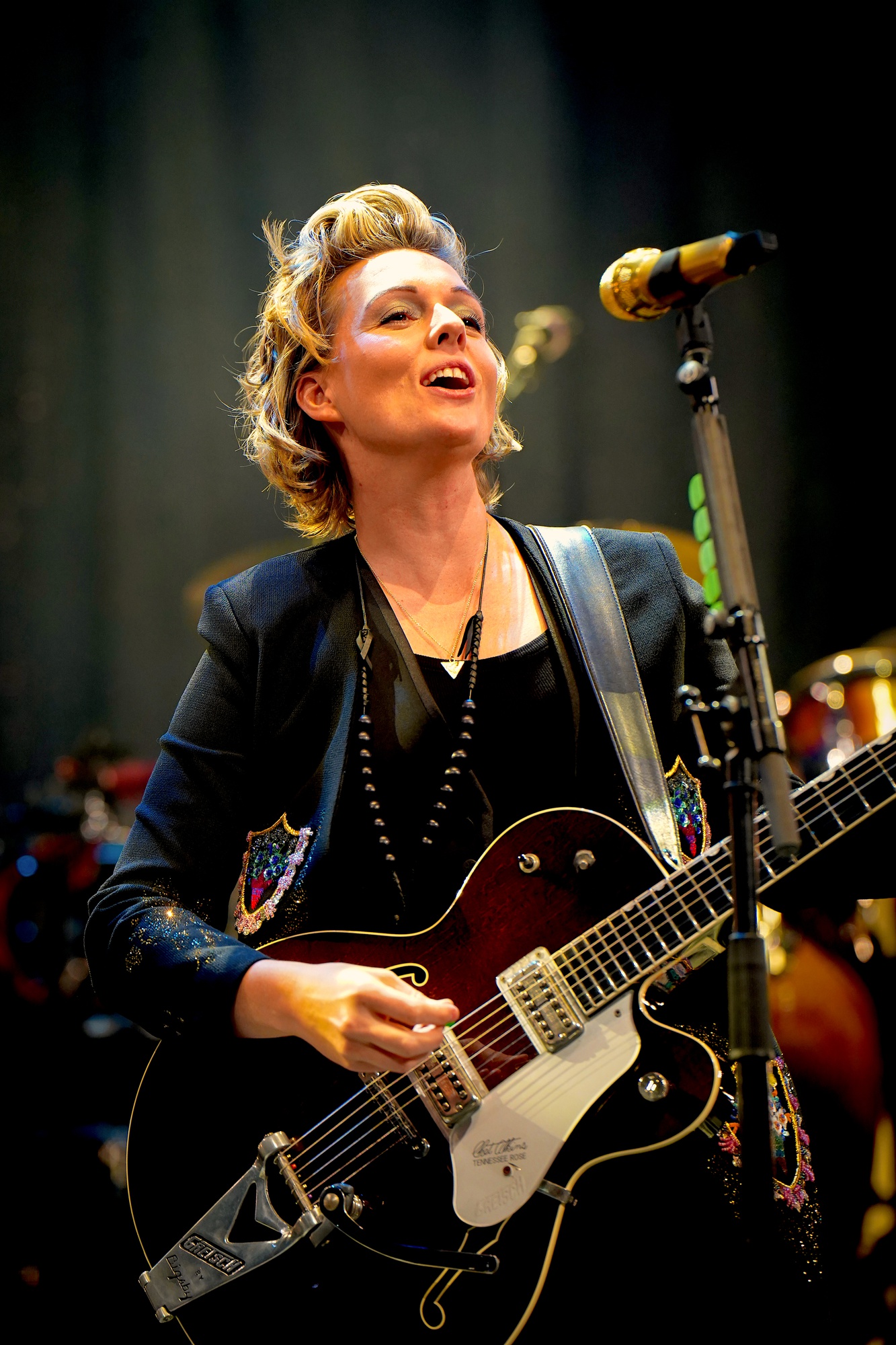 Brandi Carlile Concert Re Wallpaper