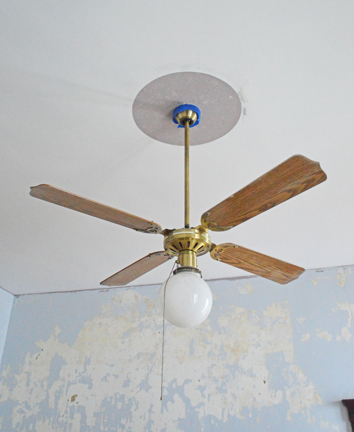 Free download Wallpaper on Old Plaster Walls Wallpaper Steamer Peeling