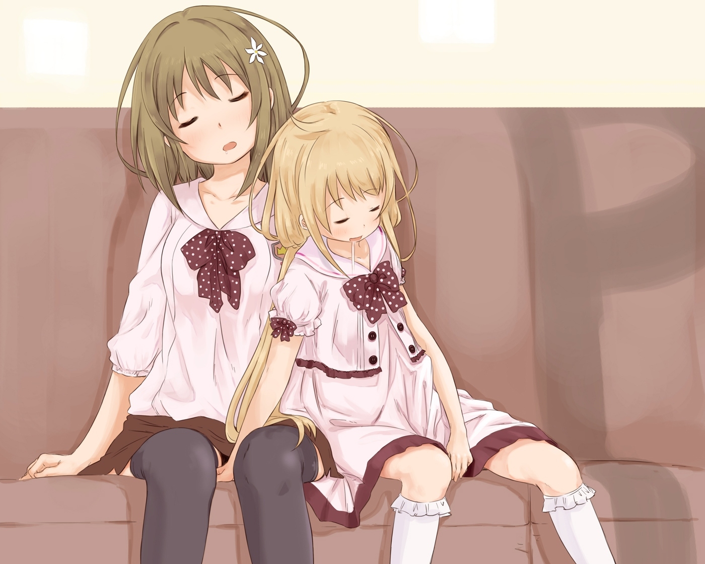 Abe Kanari Futaba Anzu Girls Fatigue Sofa Sleep Stock